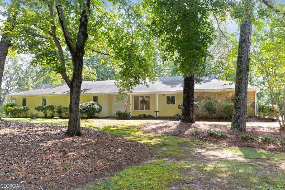 905 Hunterhill Drive Roswell - 3