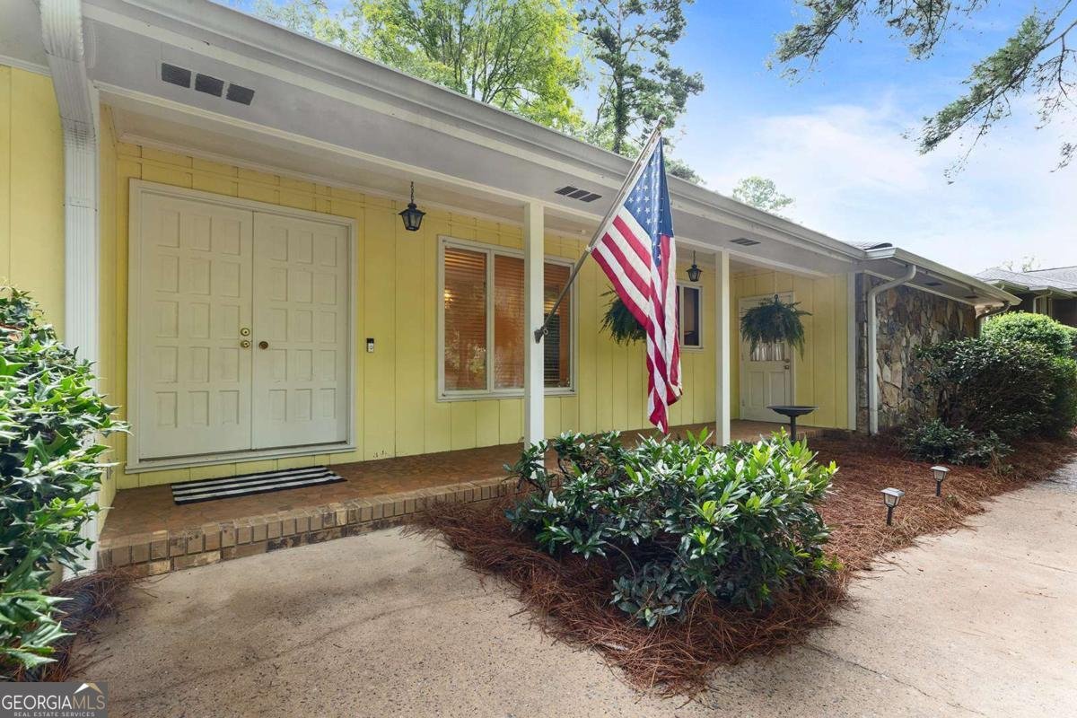 905 Hunterhill Drive Roswell - 6