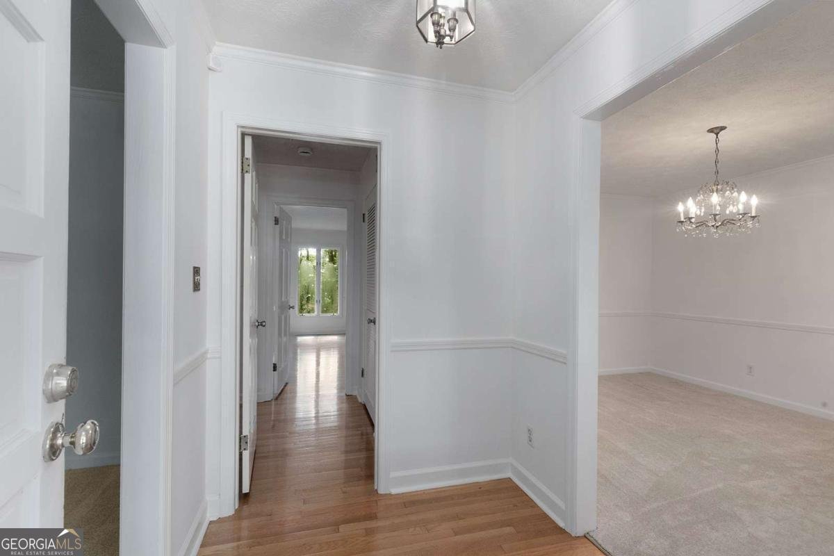 905 Hunterhill Drive Roswell - 7