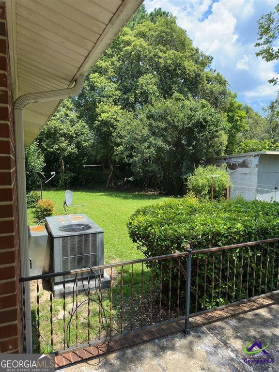 501 Pinecrest Drive Warner Robins - 23