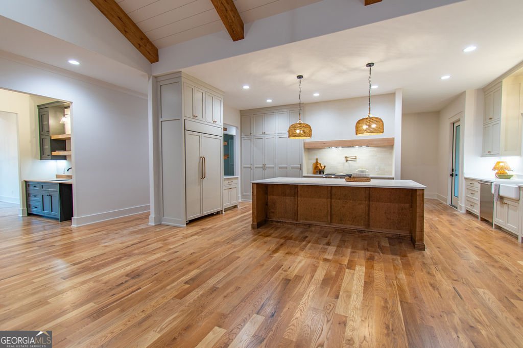 7915 Cherokee Drive Canton - 18