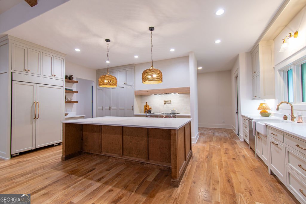7915 Cherokee Drive Canton - 22