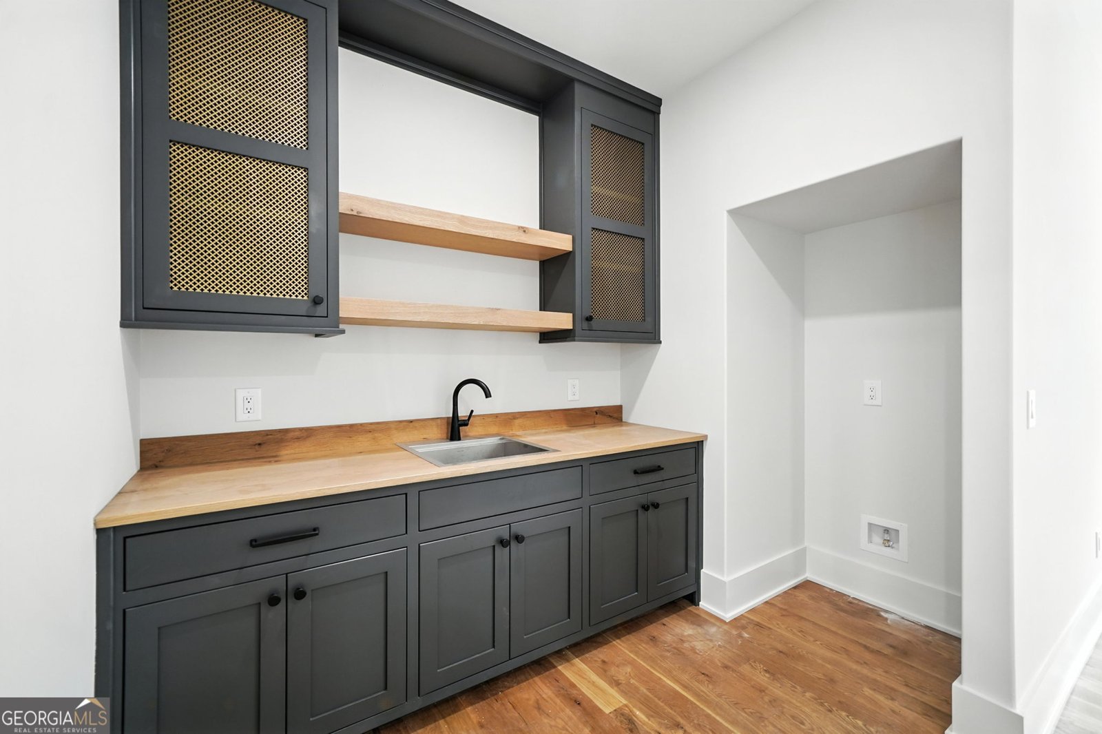 7915 Cherokee Drive Canton - 47