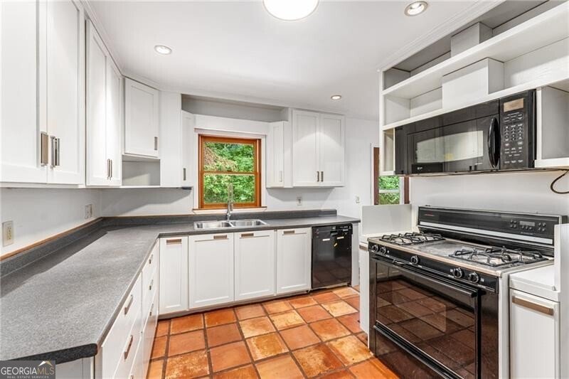 1469 Clairmont Road Decatur - 8