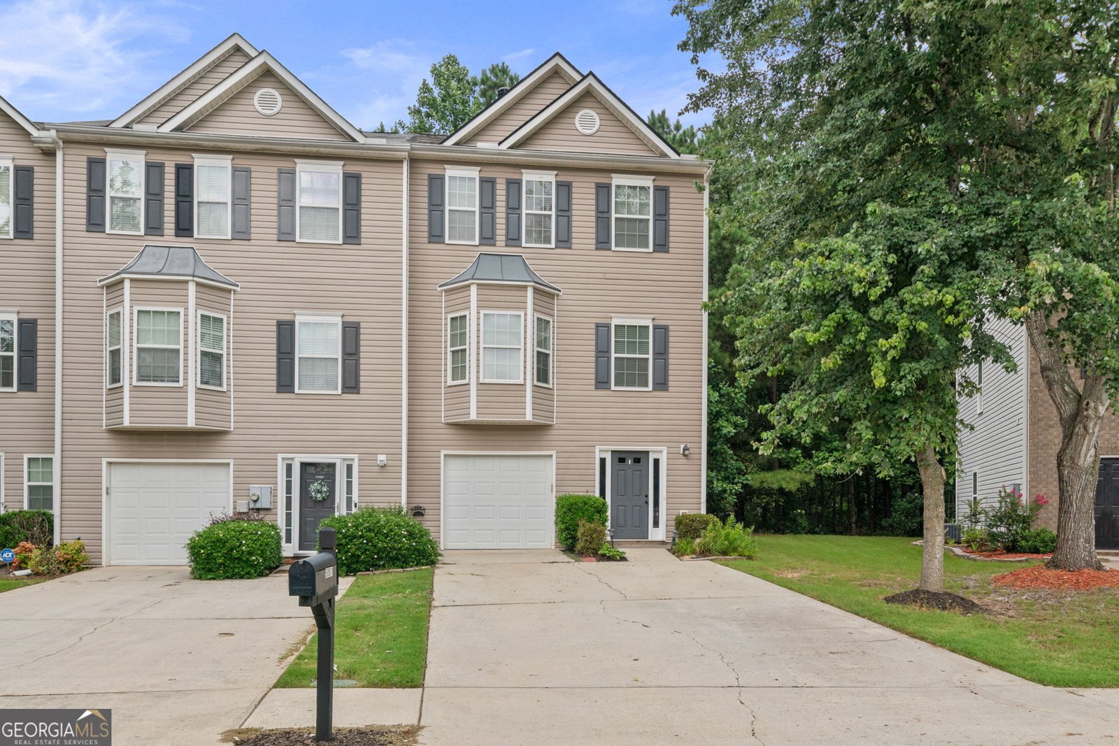 5061 Timber Hills Drive Oakwood - 1