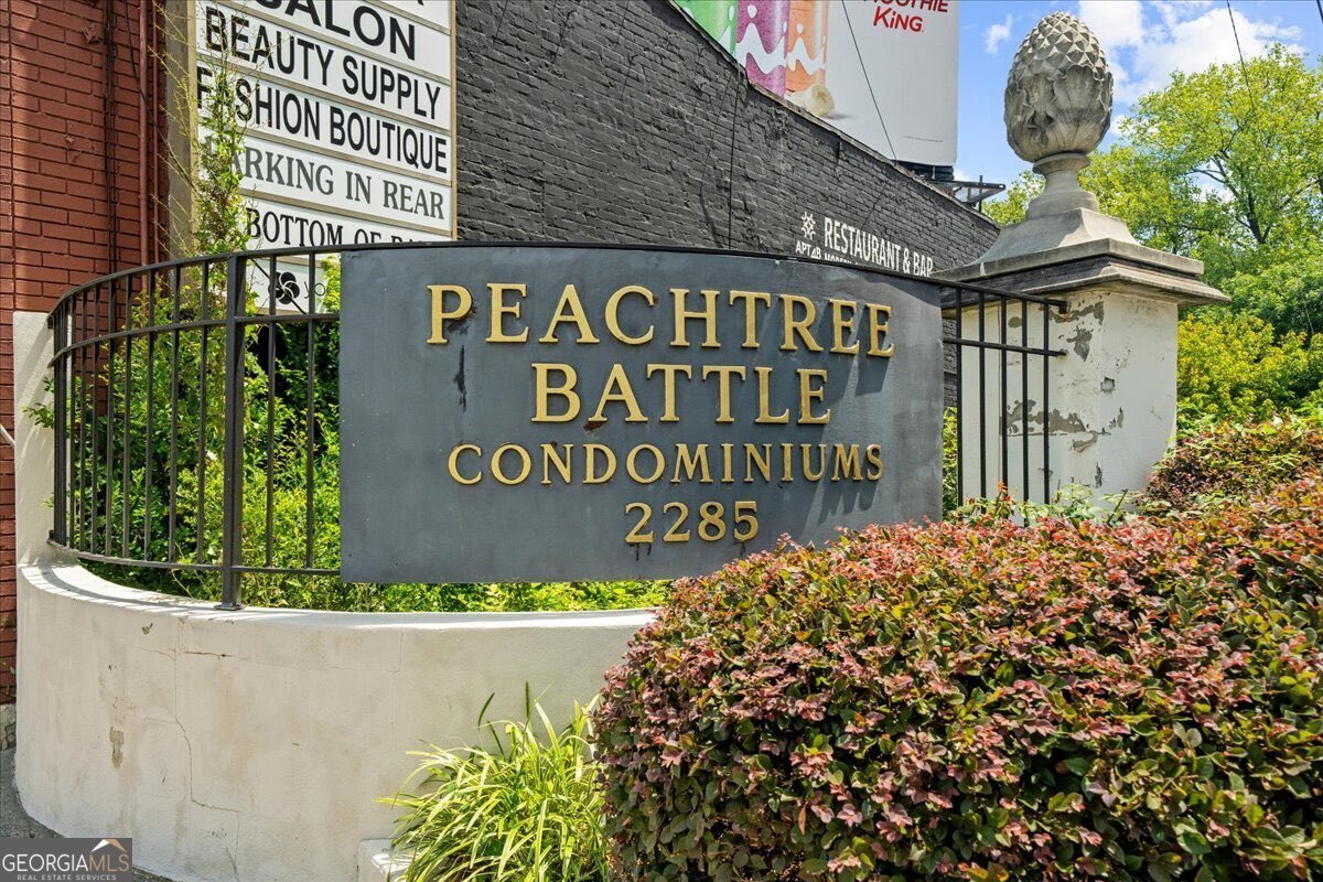 2285 Peachtree Road Atlanta - 1
