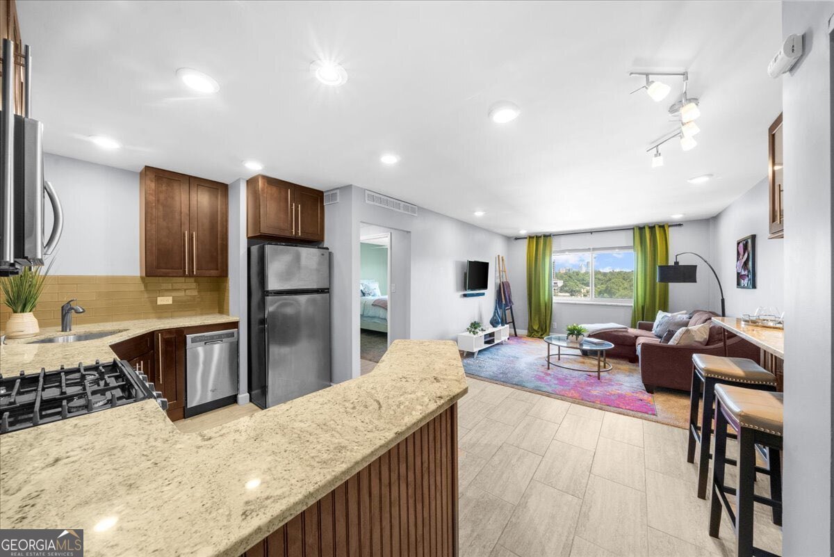 2285 Peachtree Road Atlanta - 10