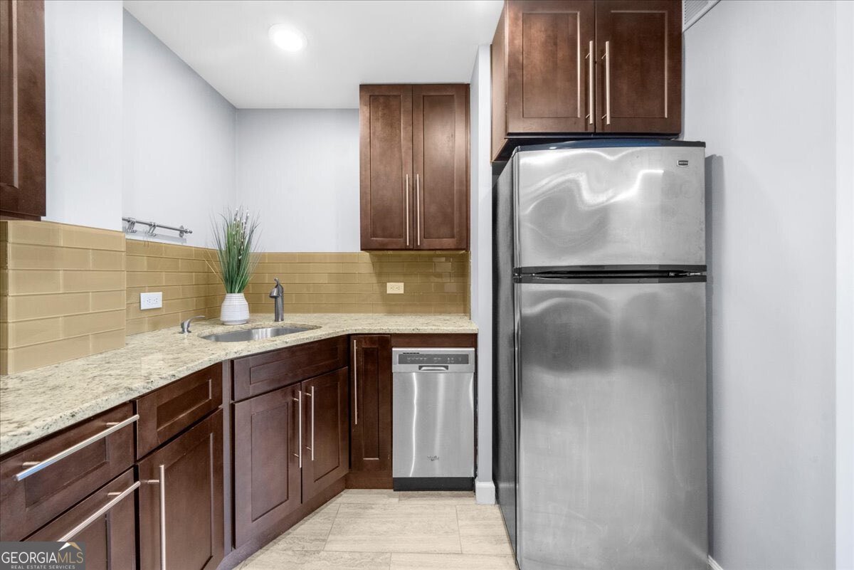 2285 Peachtree Road Atlanta - 13