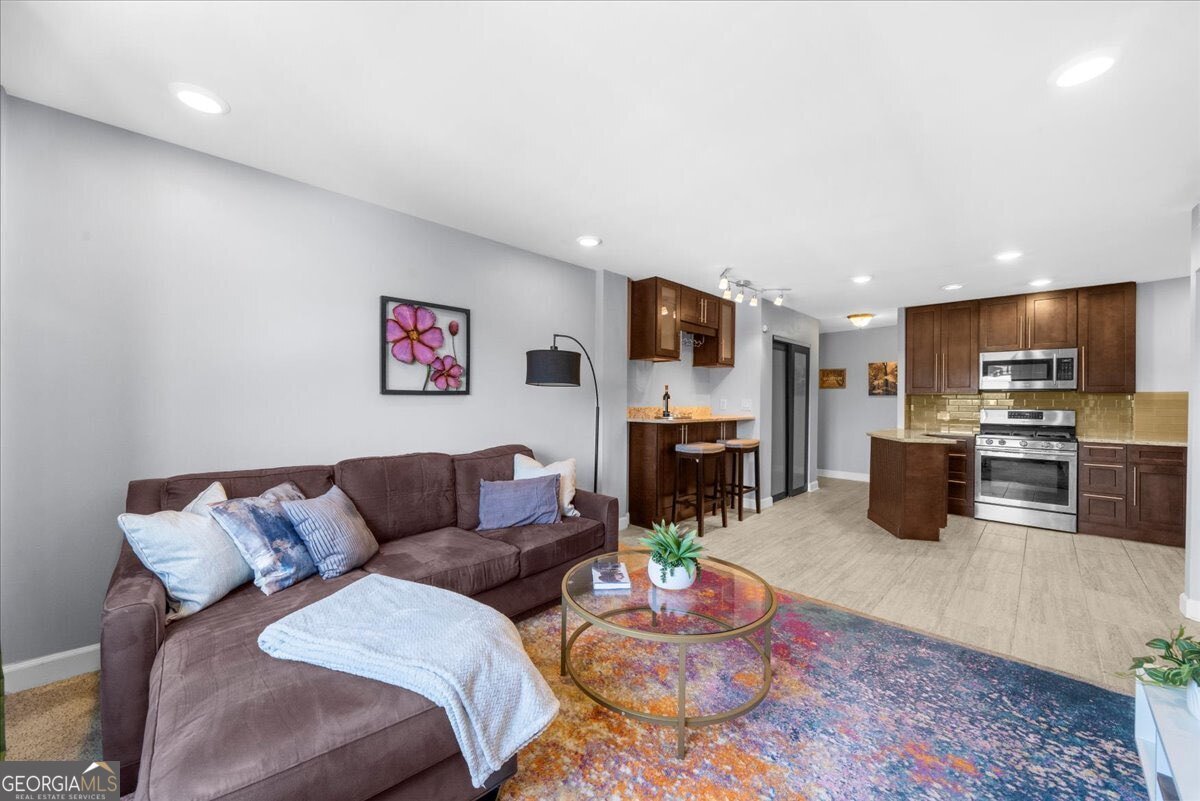 2285 Peachtree Road Atlanta - 21