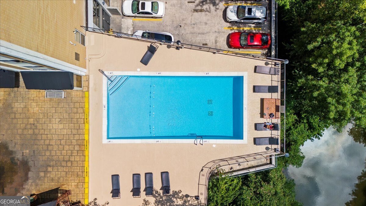 2285 Peachtree Road Atlanta - 27