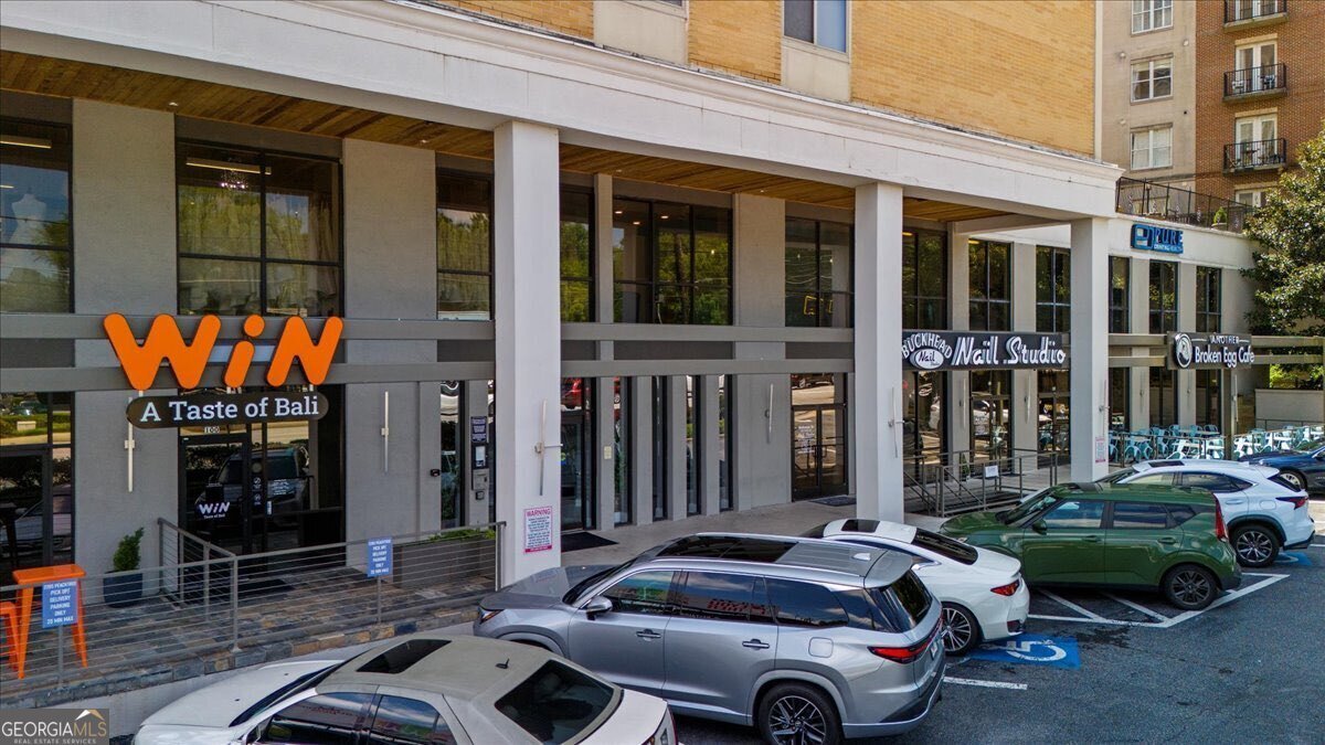 2285 Peachtree Road Atlanta - 3