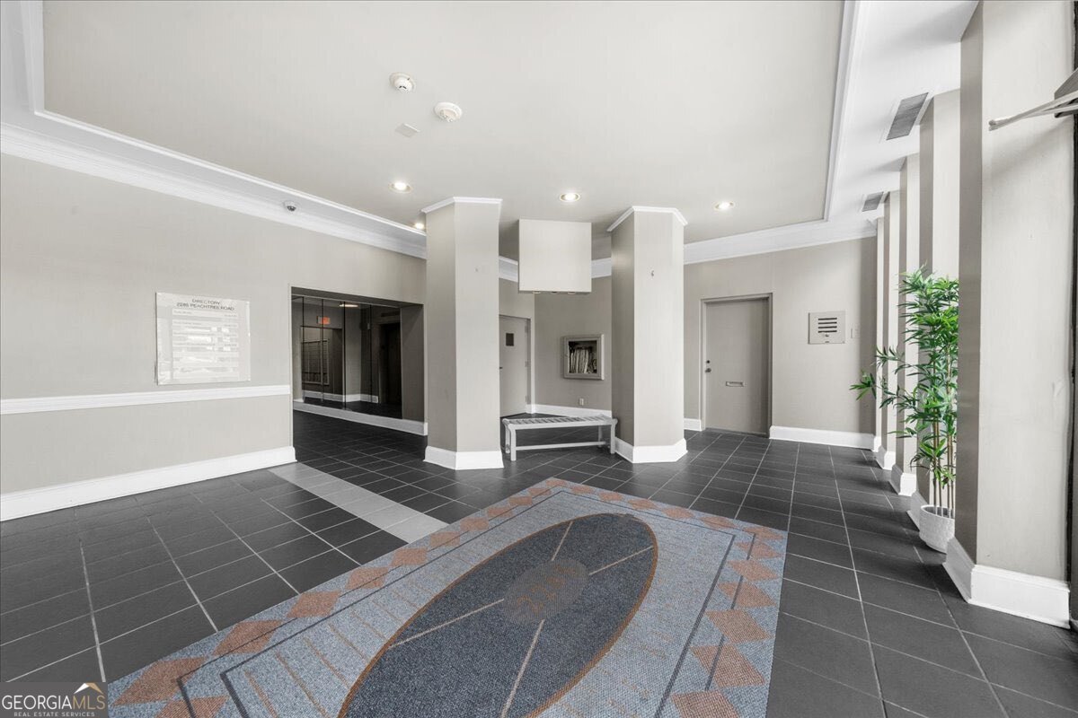 2285 Peachtree Road Atlanta - 5