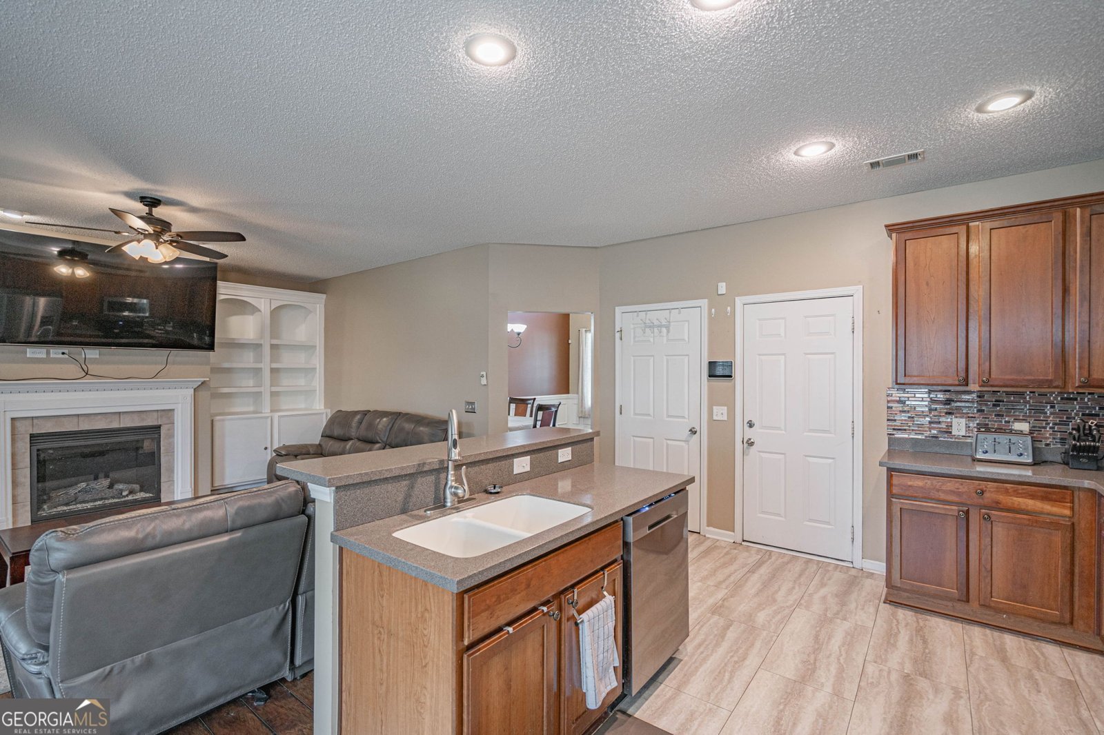 830 Granite Lane Savannah - 14