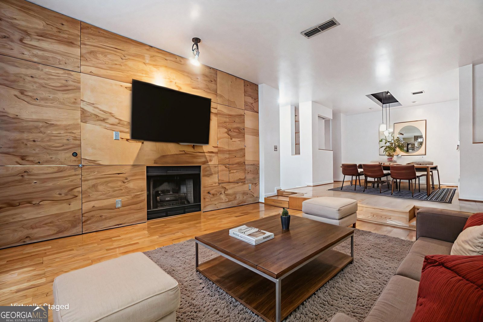 240 Renaissance Parkway Atlanta - 10