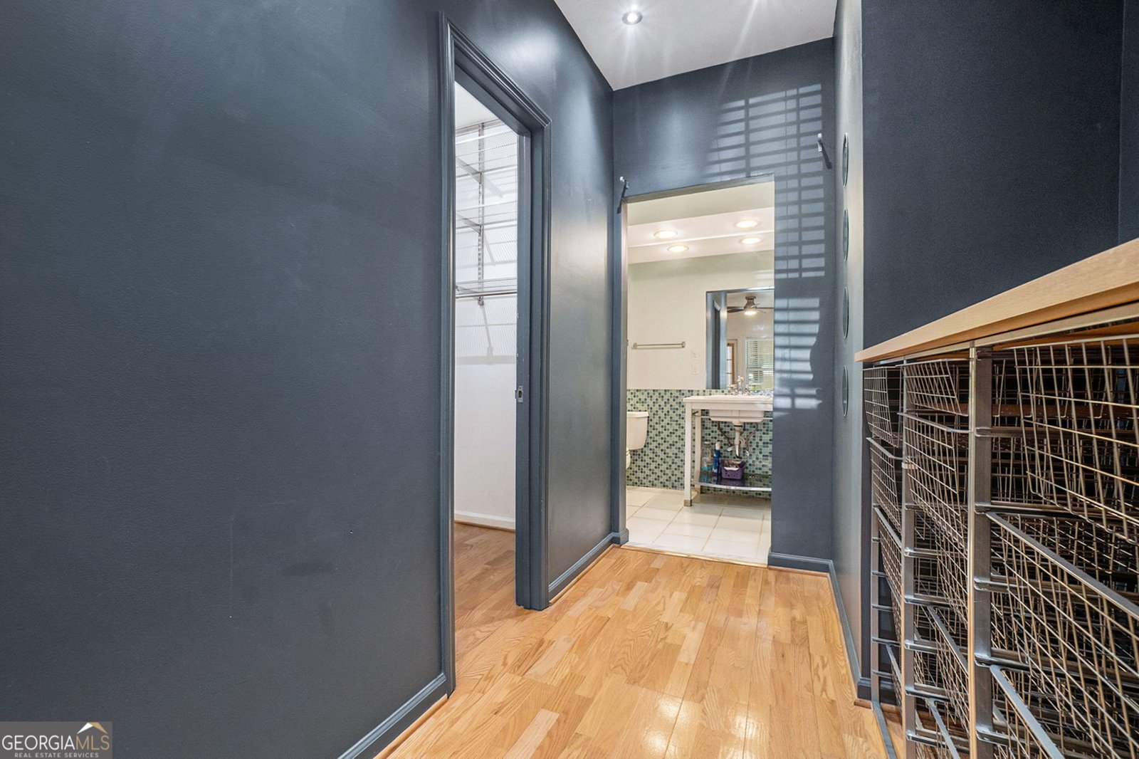 240 Renaissance Parkway Atlanta - 24