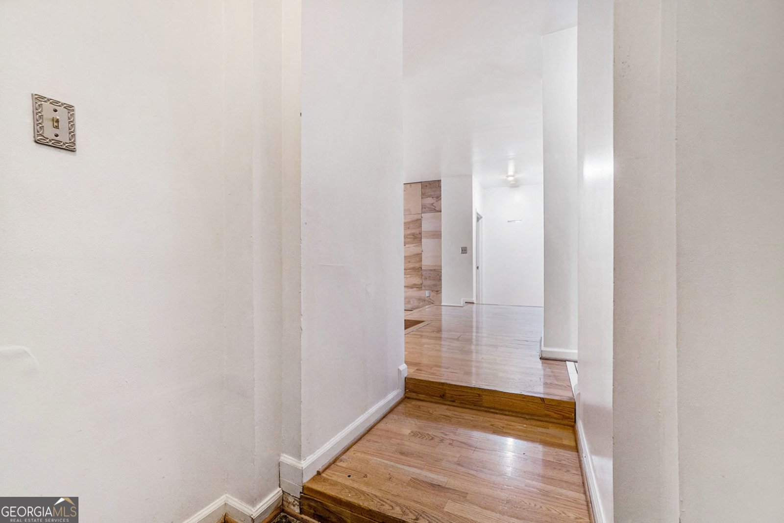 240 Renaissance Parkway Atlanta - 5