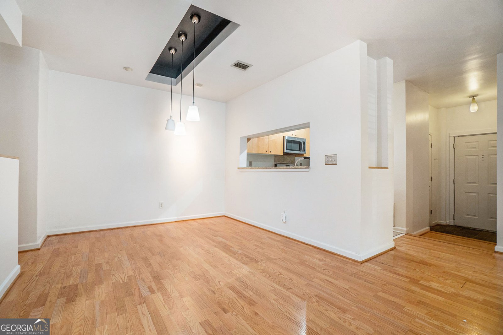 240 Renaissance Parkway Atlanta - 7
