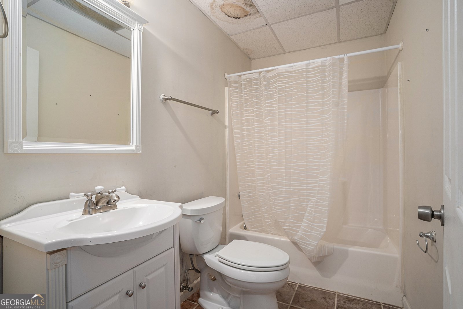 100 Creekside Lane Covington - 38