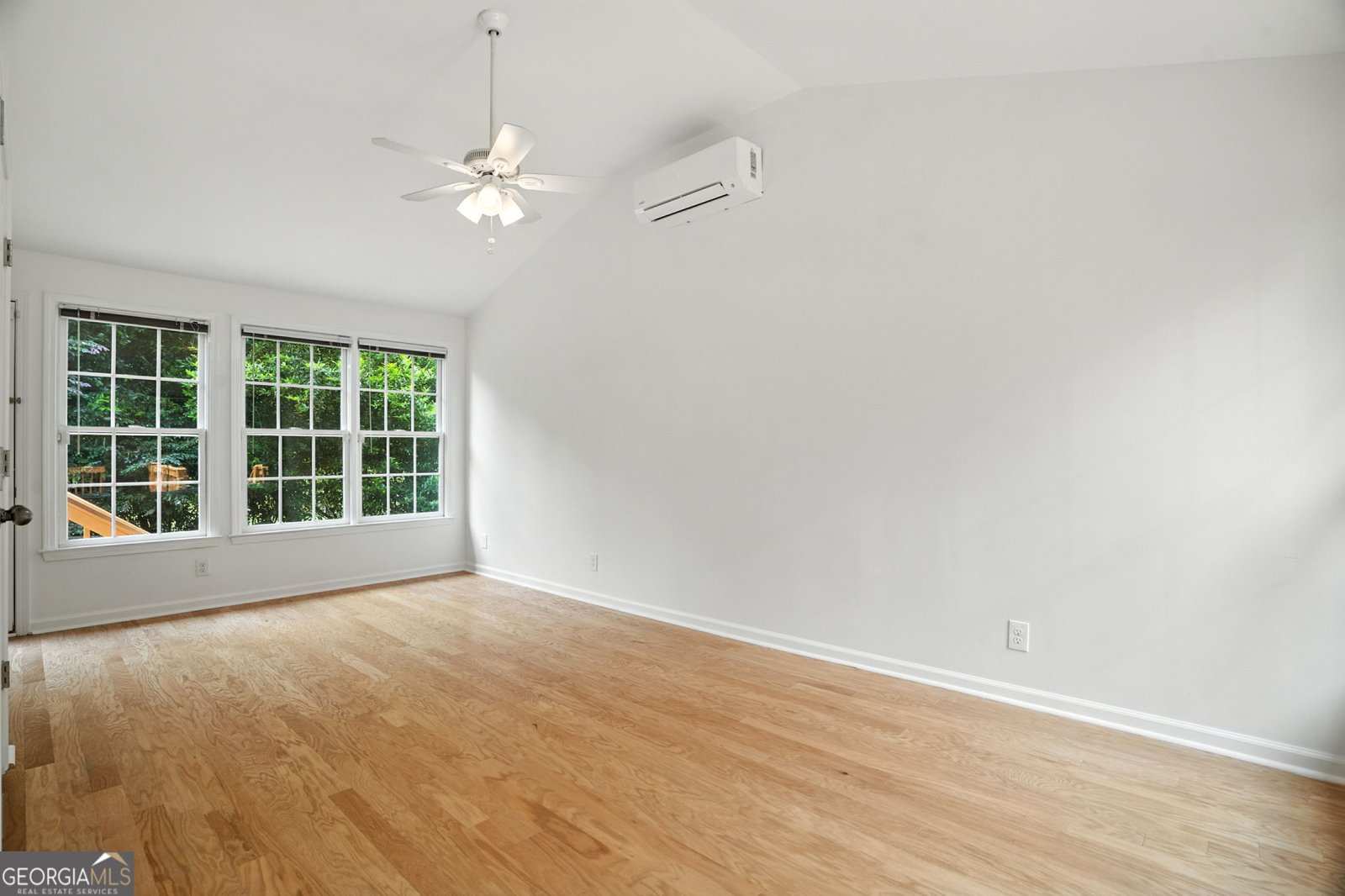 2416 Norwich Lane Tucker - 22
