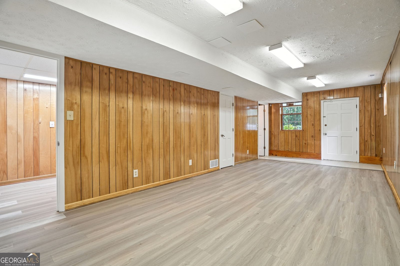 2416 Norwich Lane Tucker - 41