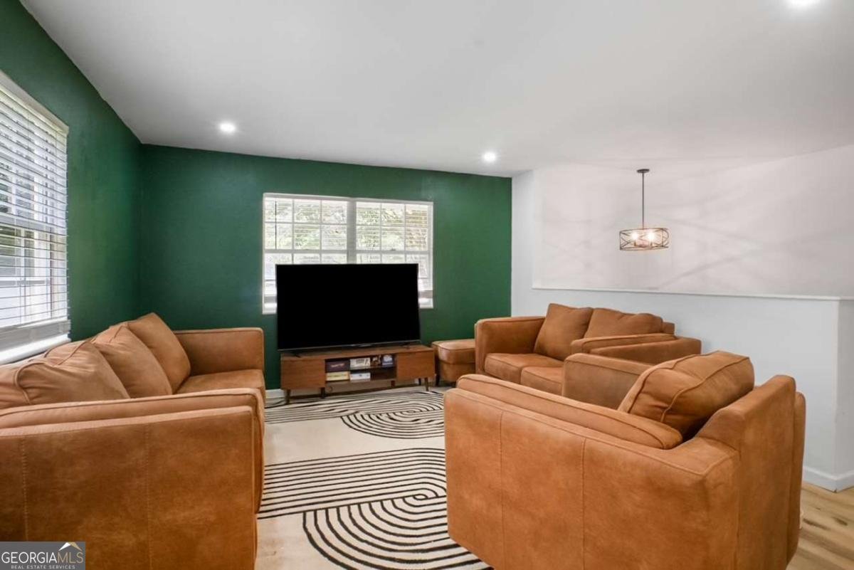 874 Plainville Place Atlanta - 1
