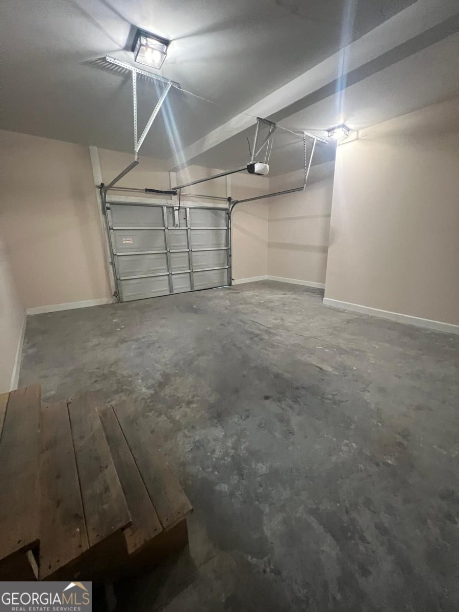 592 Lacebark Drive Macon - 24