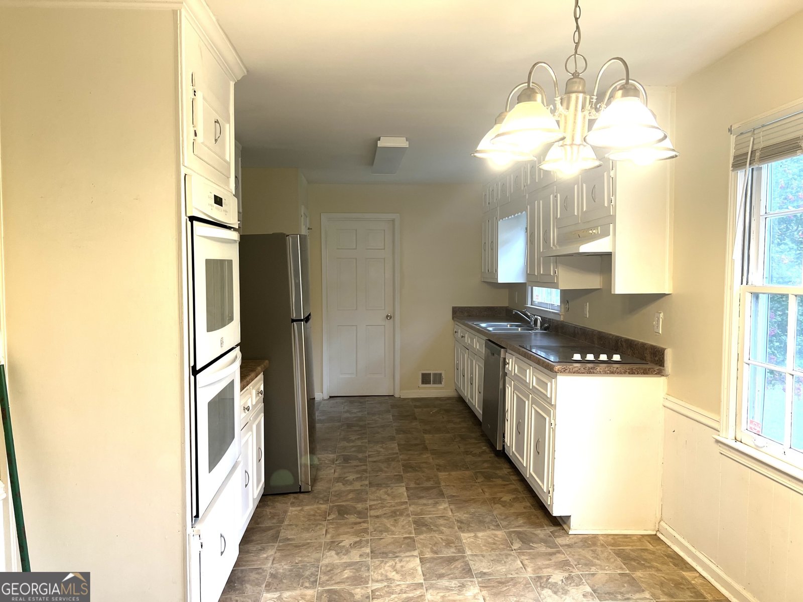 4594 Bexley Drive Stone Mountain - 10