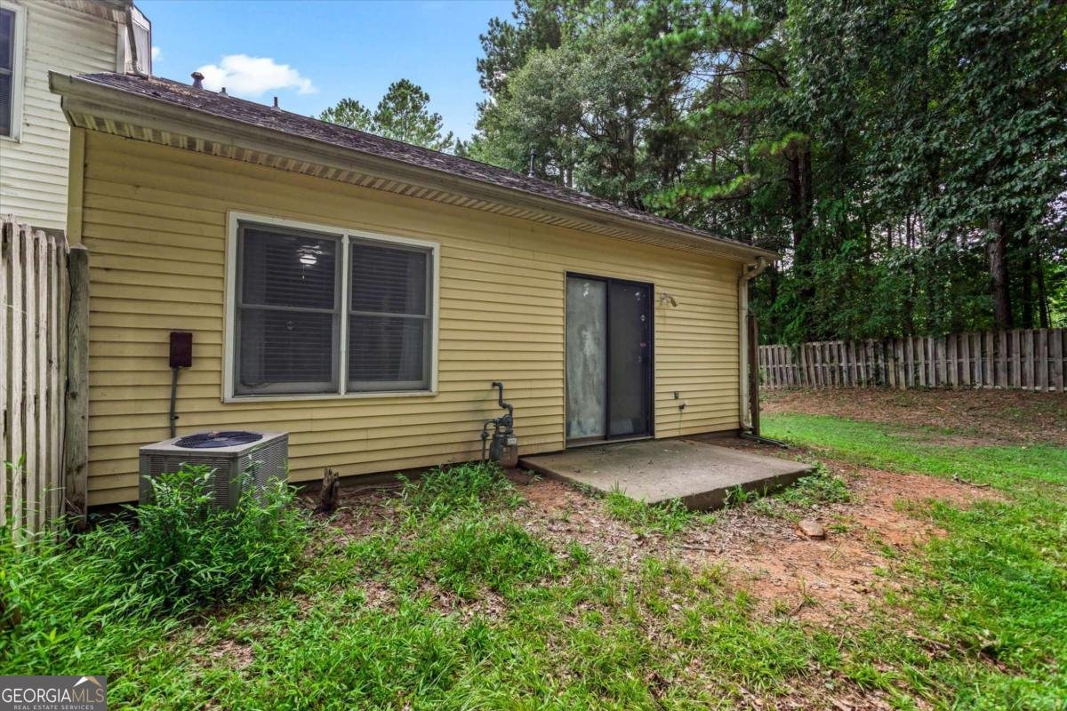 2222 Wellington Circle Lithonia - 17