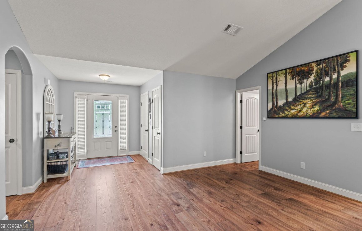 682 Carla Court Winder - 3