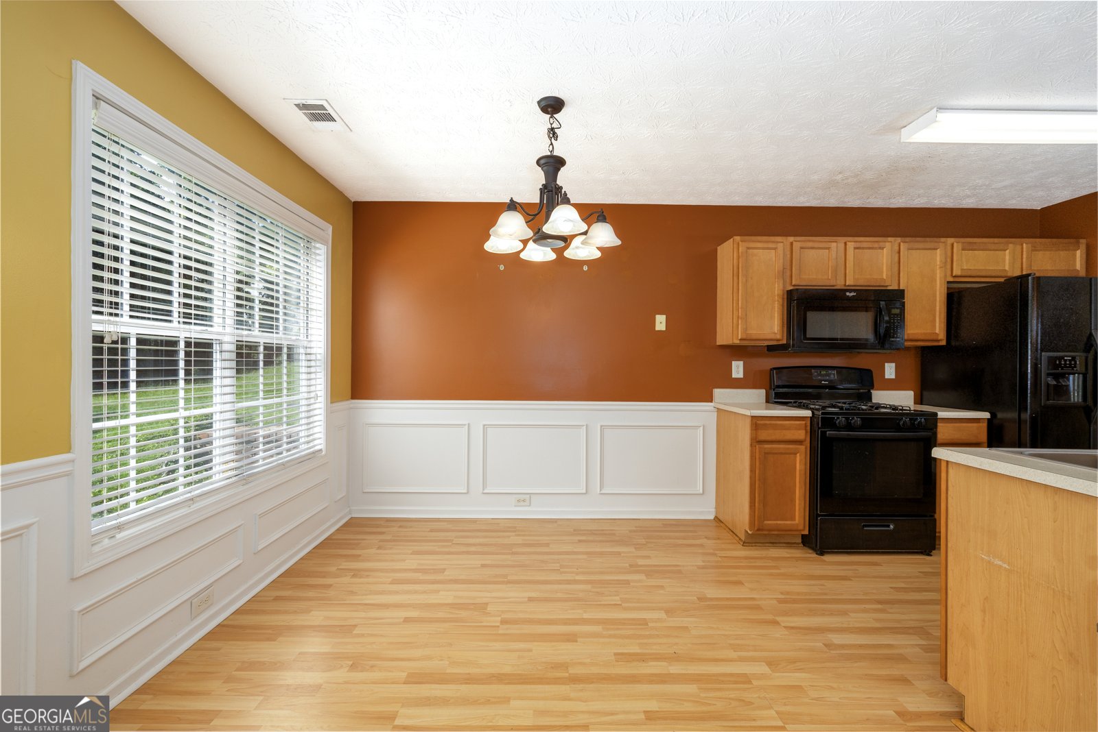 663 Lakes Circle Lithonia - 6