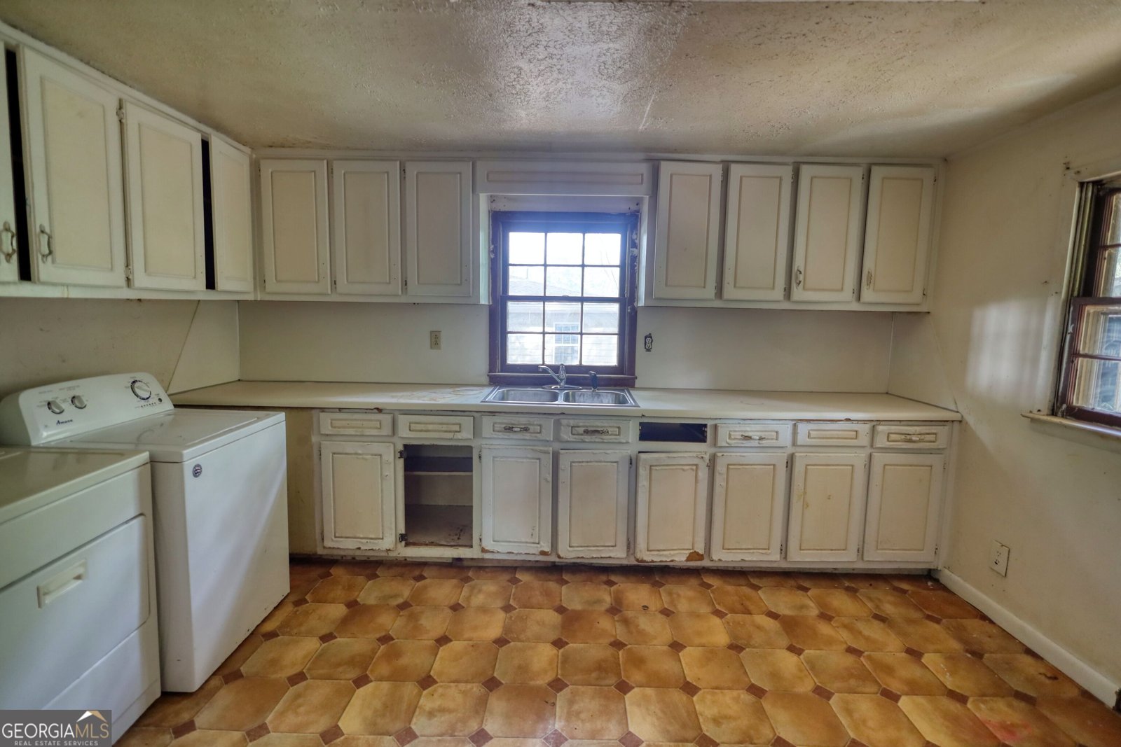 87 Clifton Drive Winder - 15