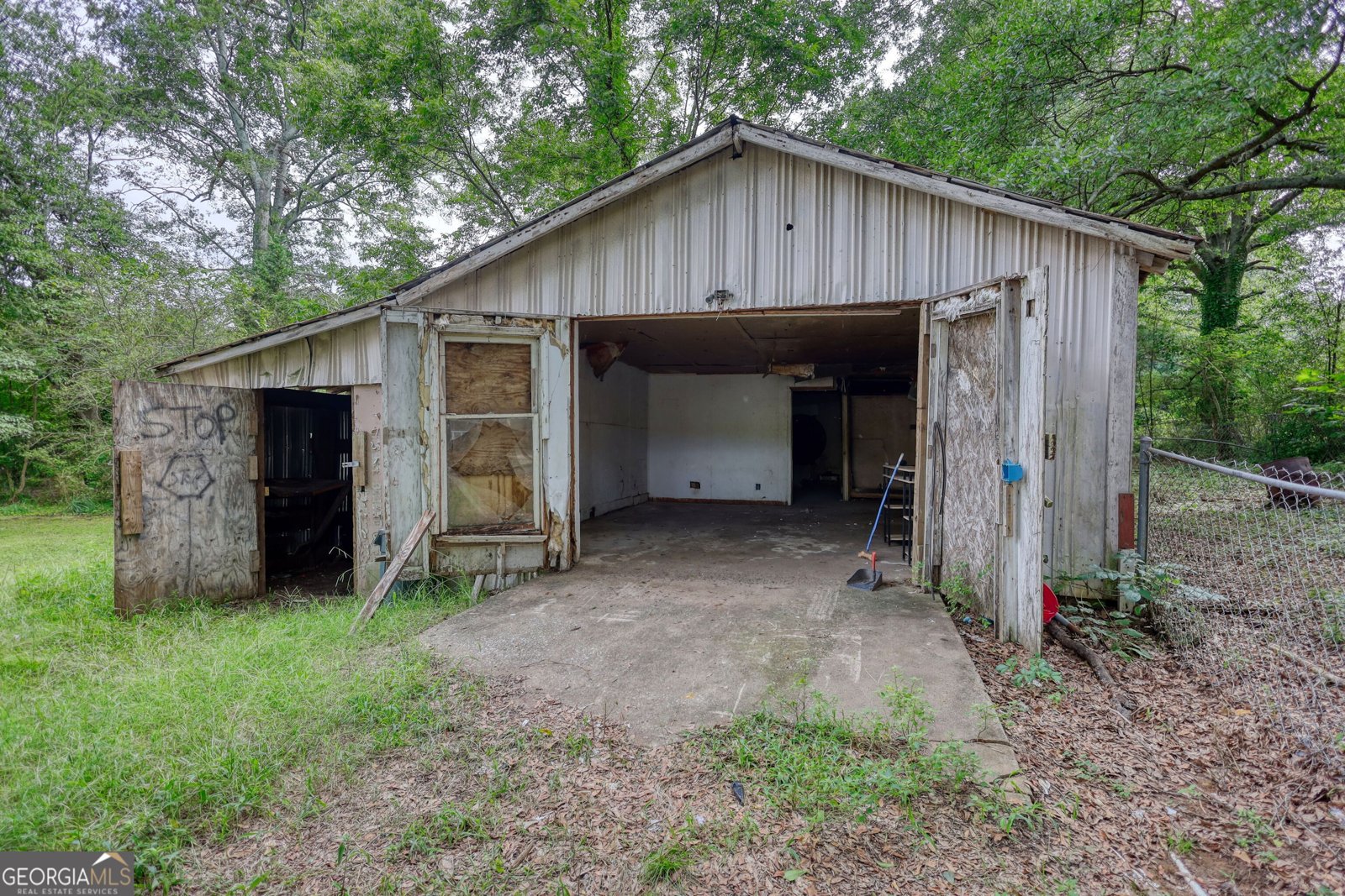 87 Clifton Drive Winder - 26