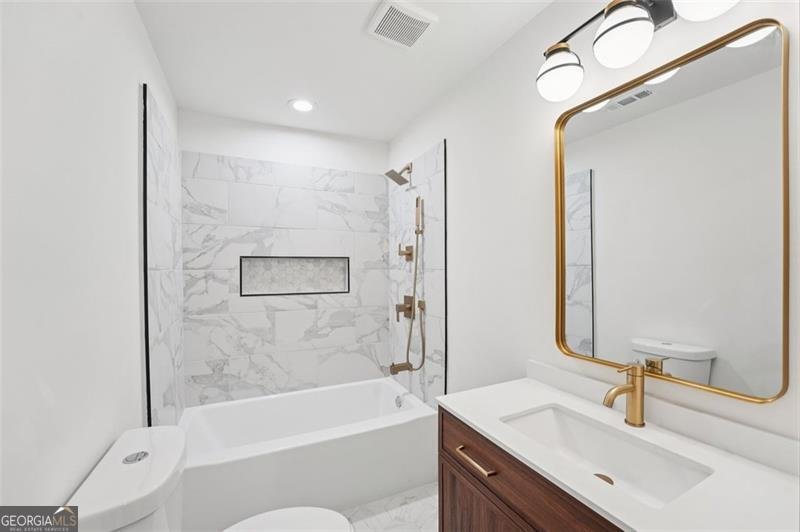 891 DANIELL Drive Smyrna - 13
