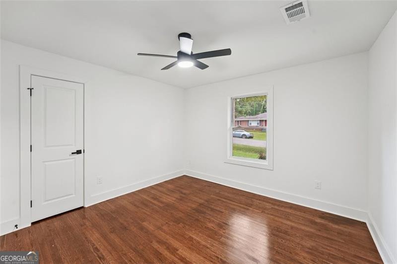891 DANIELL Drive Smyrna - 21