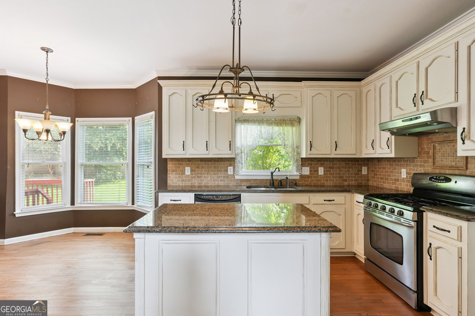 12274 Molly Sue Lane Fayetteville - 9