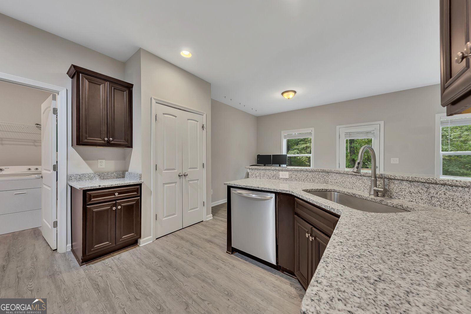 1302 DENTON Douglasville - 16