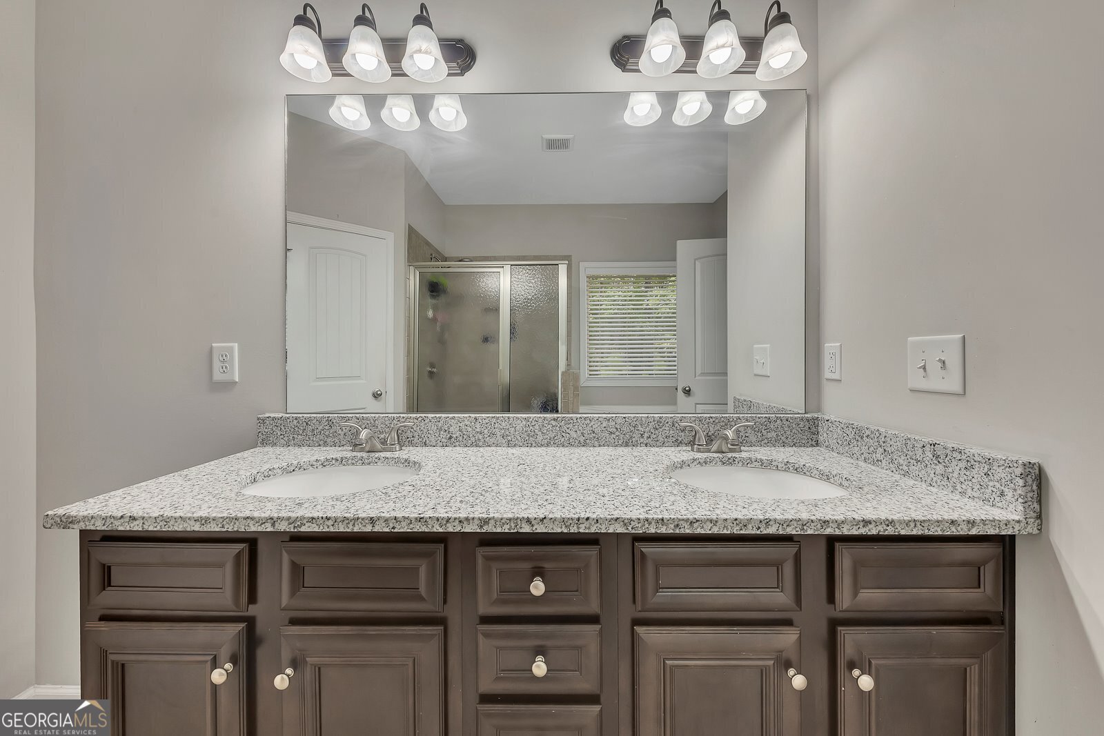 1302 DENTON Douglasville - 23