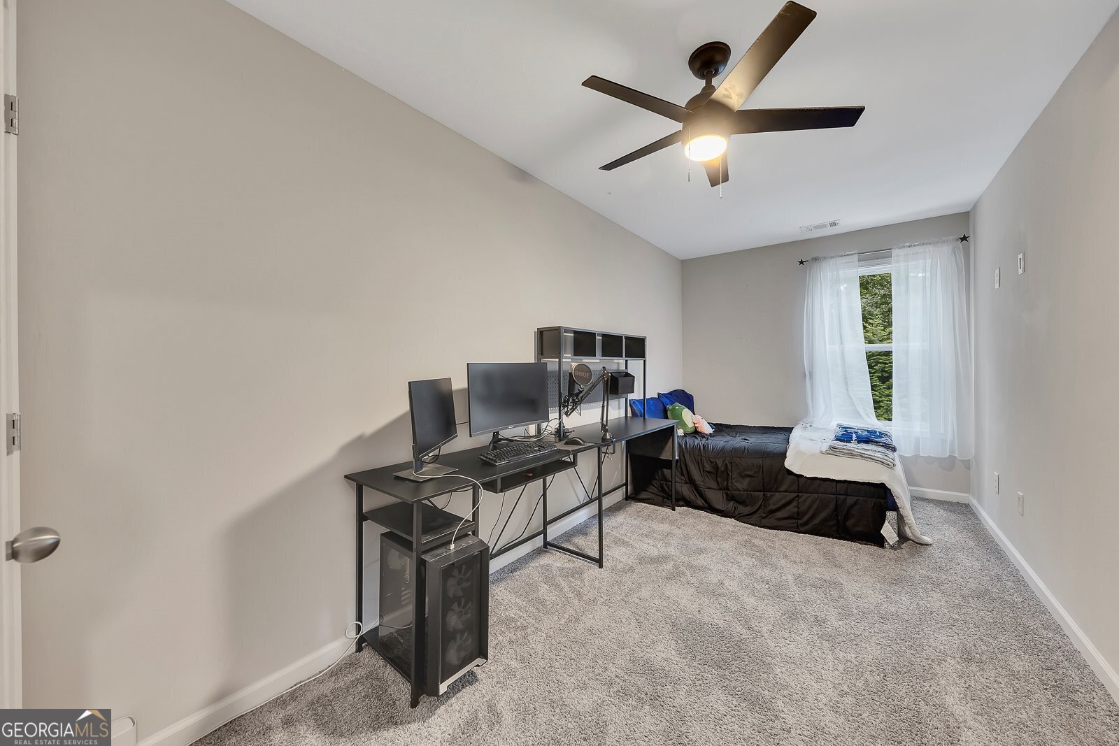 1302 DENTON Douglasville - 33