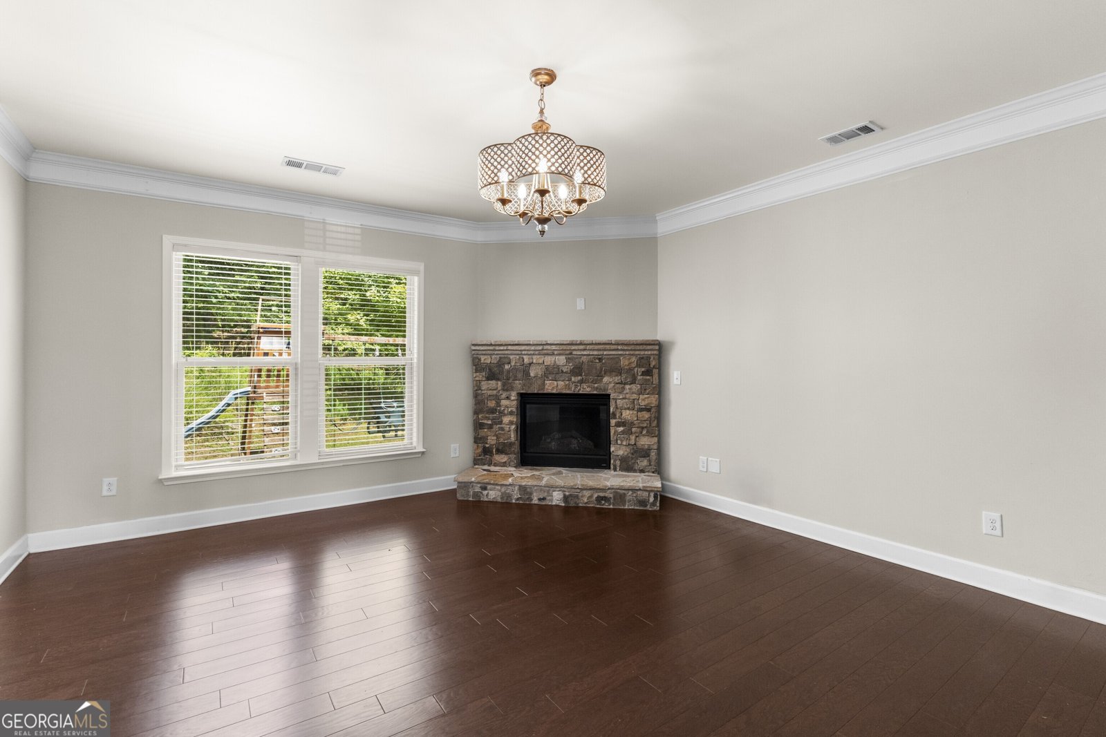 139 Vinca Circle Suwanee - 11