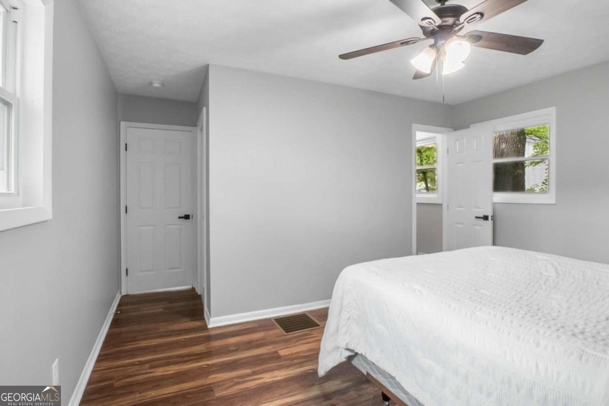 3877 Canterbury Wak Douglasville - 16