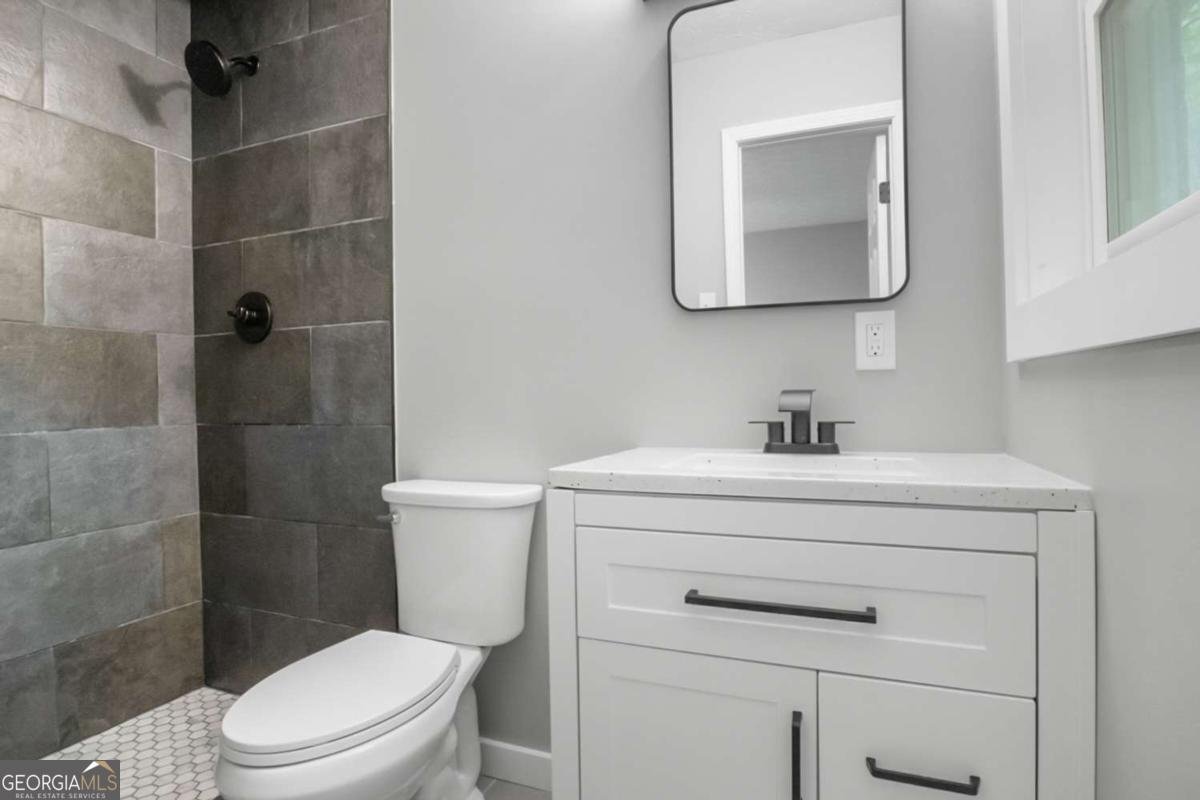3877 Canterbury Wak Douglasville - 17