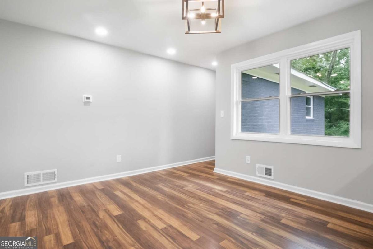 3877 Canterbury Wak Douglasville - 7