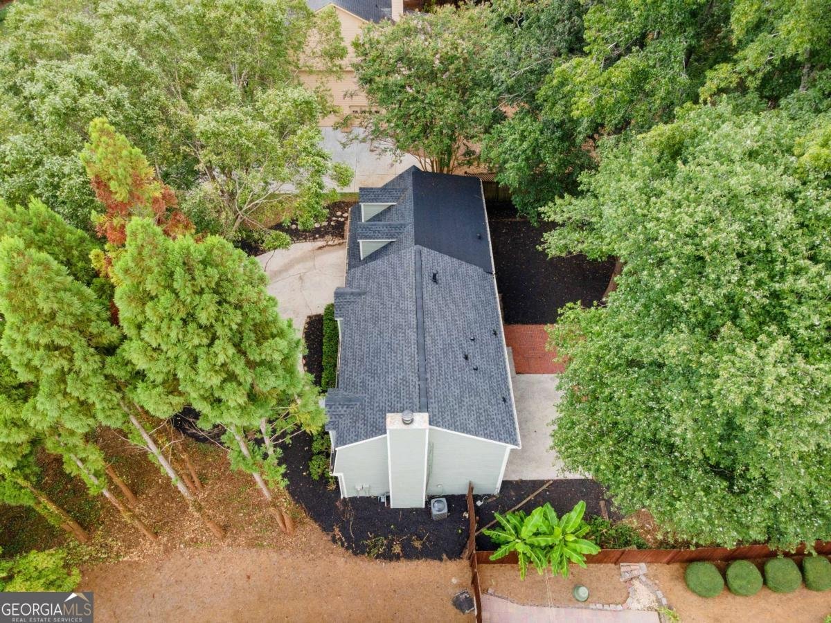 2743 Saddle Ridge Lake Drive Marietta - 28