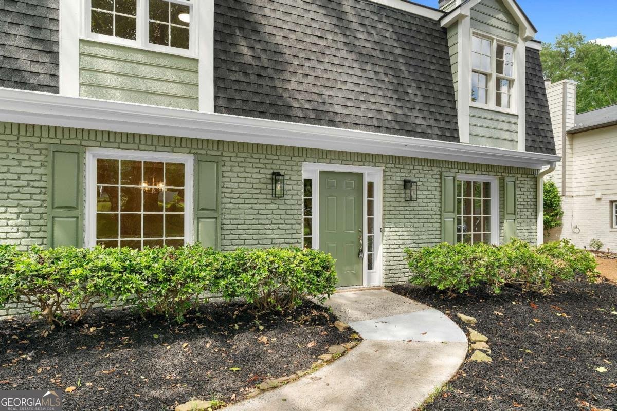 2743 Saddle Ridge Lake Drive Marietta - 3