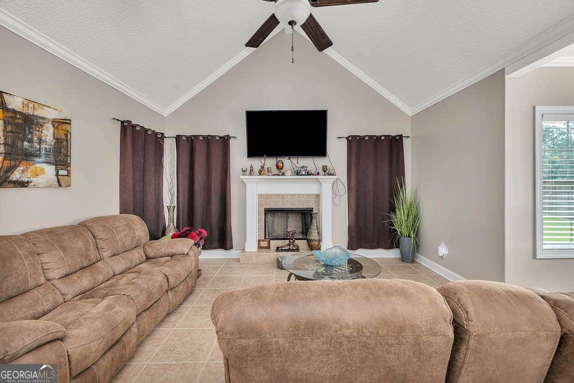 272 Belmont Circle Brunswick - 14