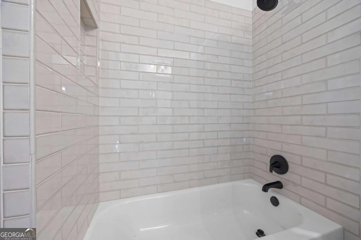 1243 Hooper Road Cleveland - 6