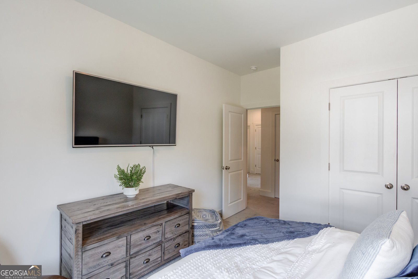 5736 Main Street Flowery Branch - 34