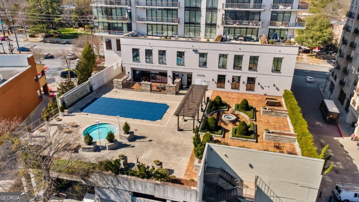 2255 Peachtree Road Atlanta - 3