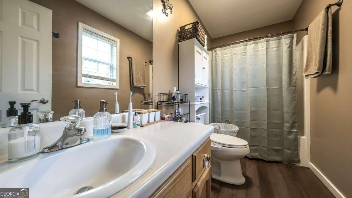 300 Melanie Court Bowdon - 1
