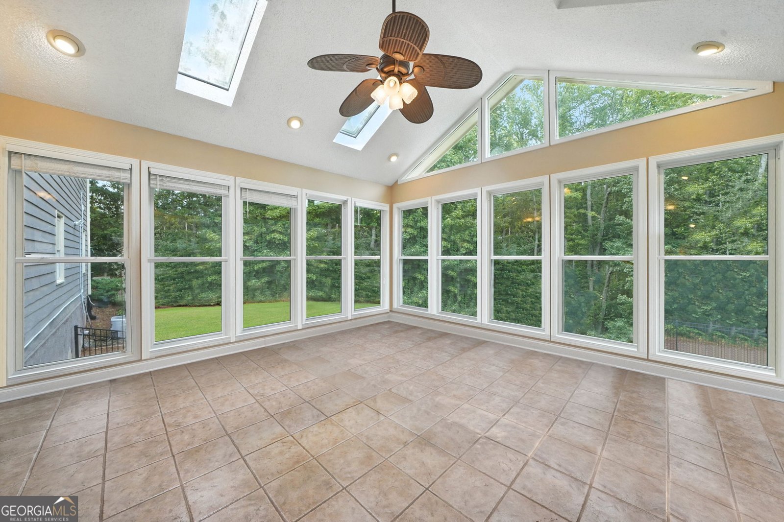 319 Holland Road Dallas - 16